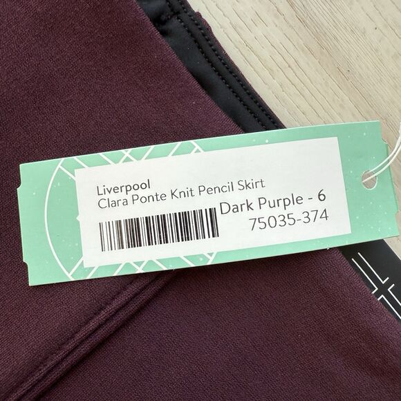 Liverpool Clara Ponte Pencil Skirt Size 6 / Small Dark Purple Stretch Pull On - Picture 2 of 8